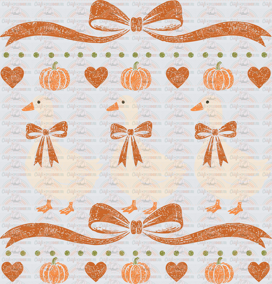Fall_Vintage_Thrifting_Goose_throwback_Wallpaper)Goose_Pumpkins_Trio_Distressed