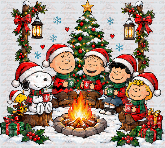 XMAS_Snoopy_Peanuts_Campfire_Camping_Christmas Tree_Charlie Brown